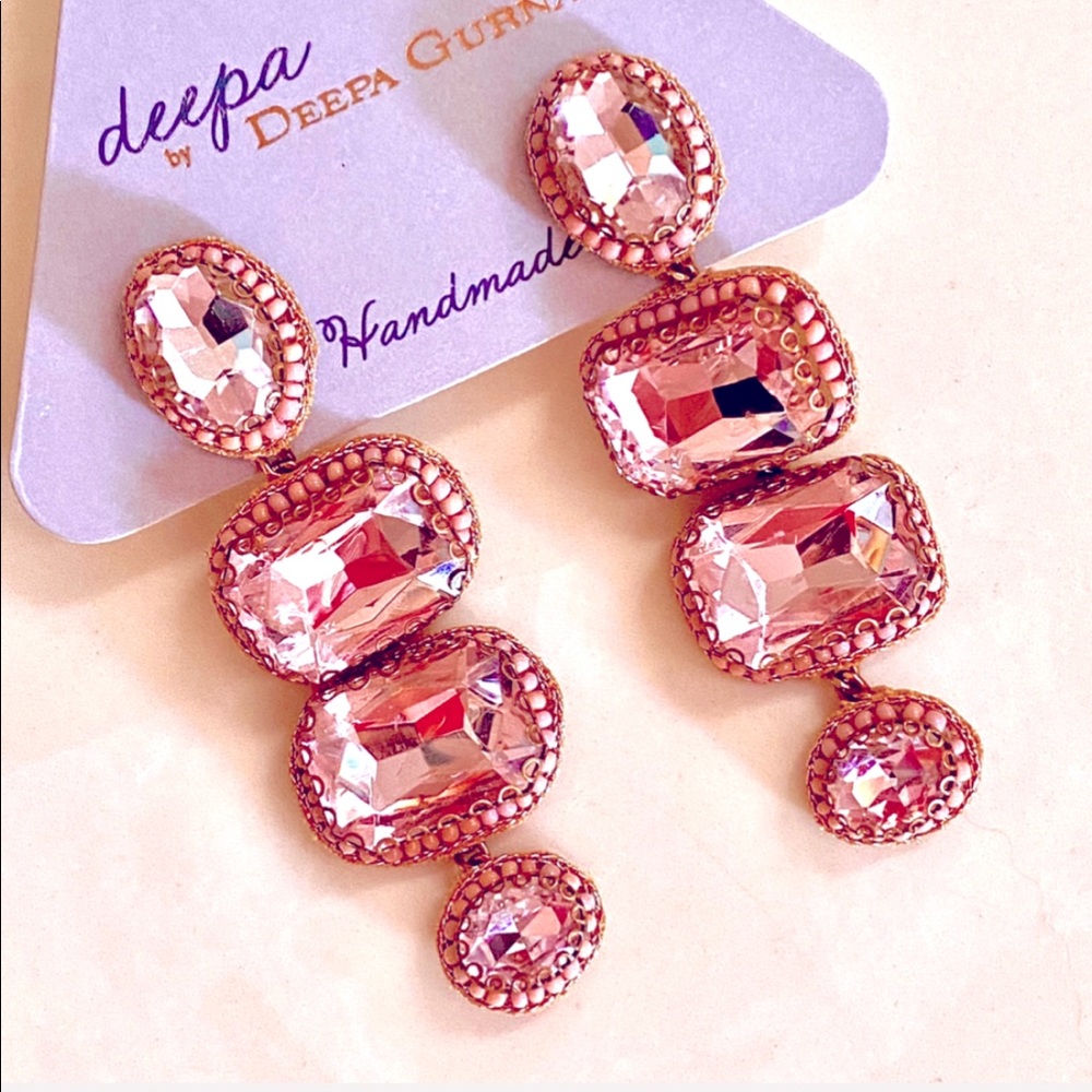 🌺🎉HP🎉🌺 NWT Deepa Gurnani Beaded Crystal Chandeliers - Picture 6 of 15